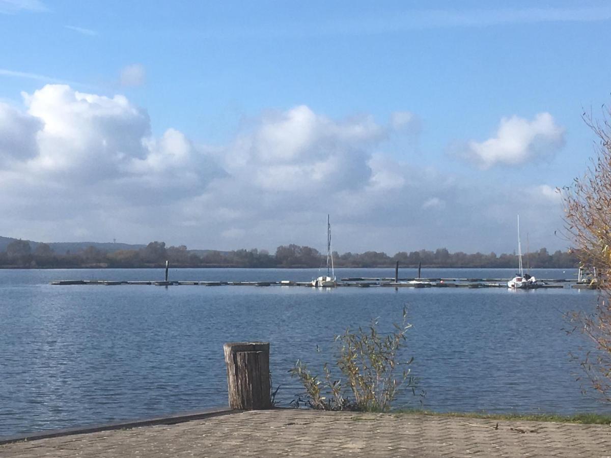 Ferienwohnung Fränkisches Seenland - FeWo Antje Mitteleschenbach Buitenkant foto